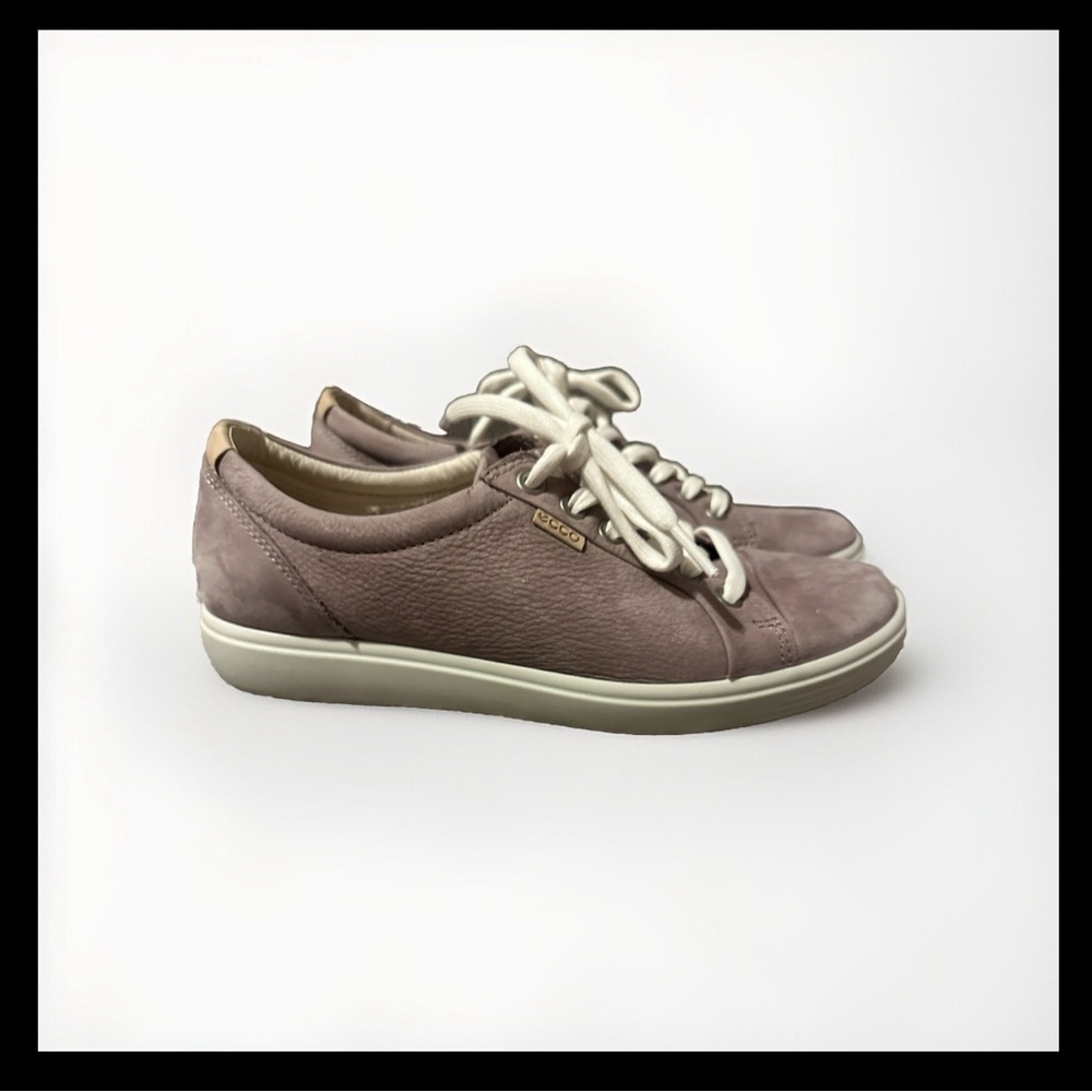 Ecco Women’s Lavender Leather Lace Tennis Shoe Size 7‎